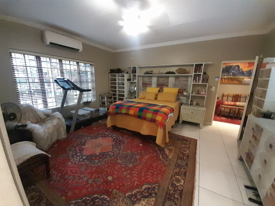 3 Bedroom Property for Sale in Safari Gardens North West